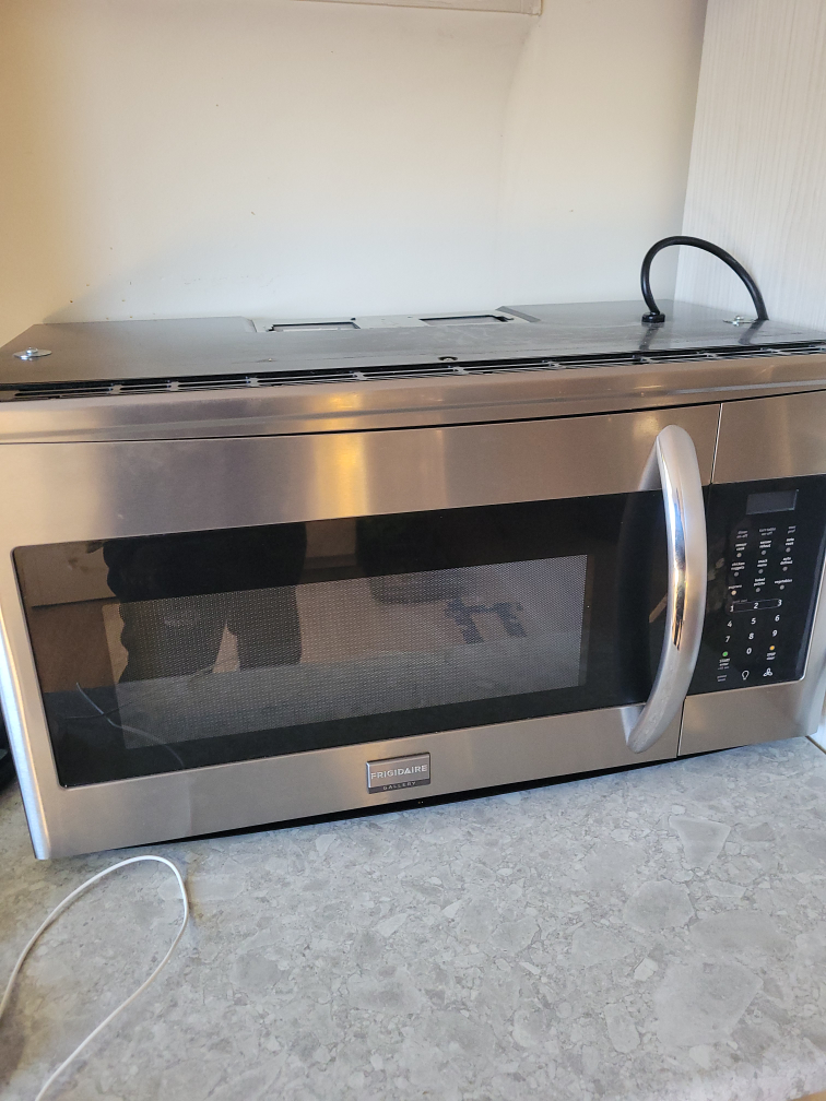 Frigidaire Gallery Over-the-Range Microwave