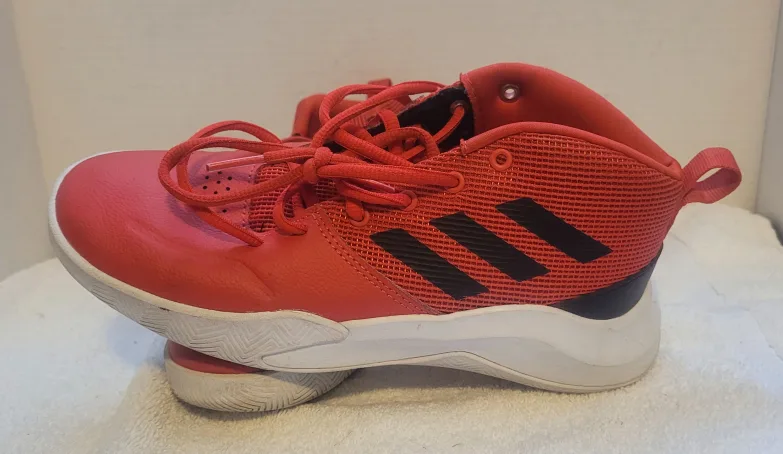 Adidas Boys' Red Basketball Shoes image indicator(4)