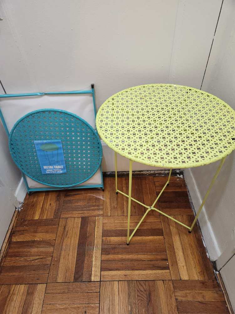 Metal Folding Table - Indoor/Outdoor - Yellow - photo 2