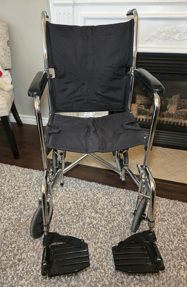 Lightweight Transport Wheelchair - photo 2