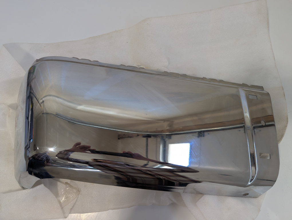 Chrome Rear Bumper End Cap - photo 2