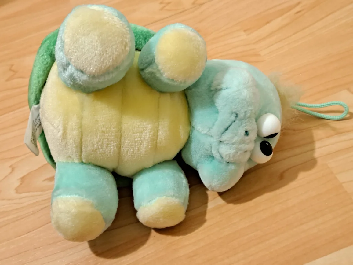 Vintage Plush Turtle Toy 8" image indicator(9)