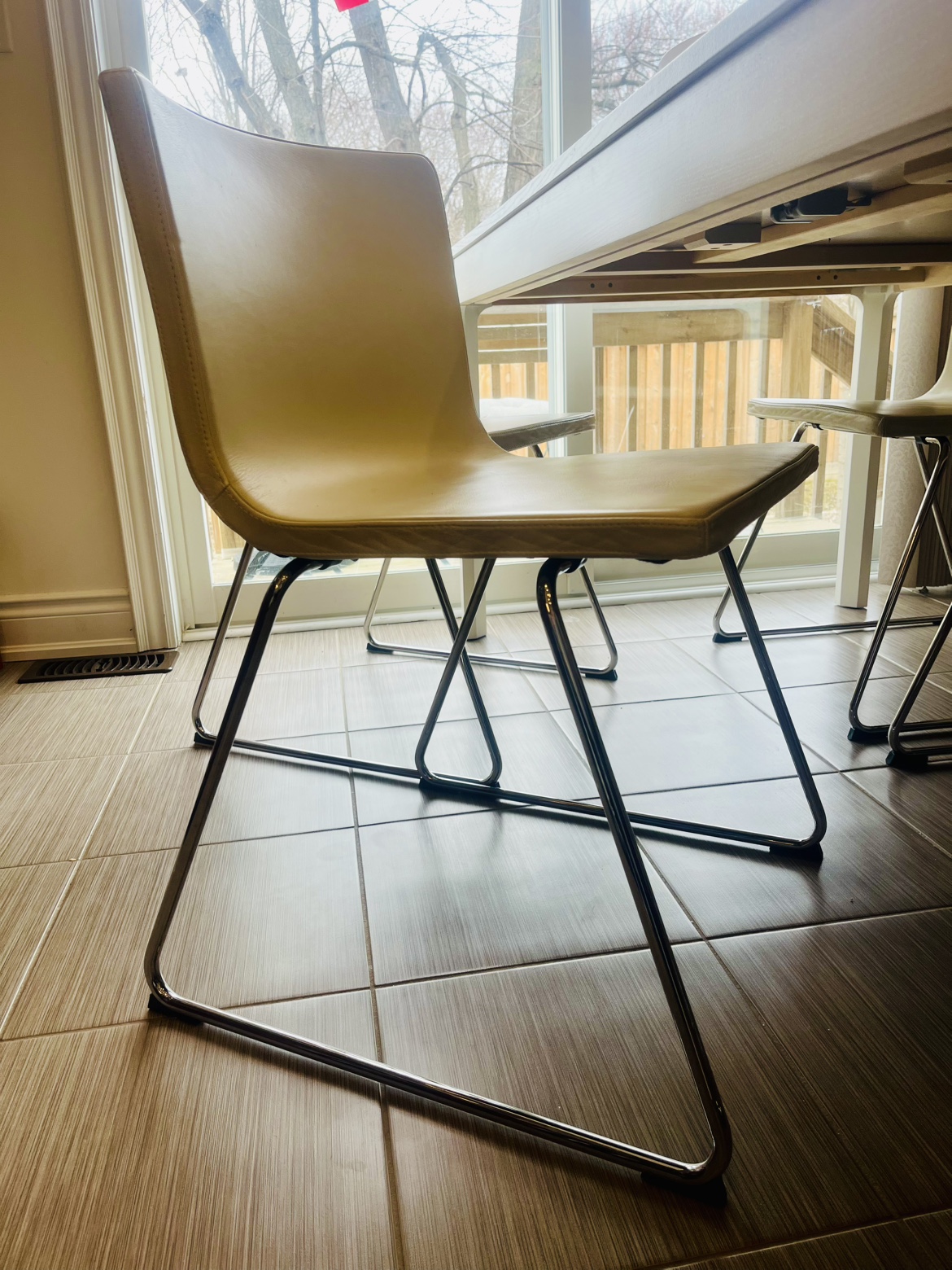 6 IKEA Bernhardt Cream Leather & Chrome Chairs - photo 2