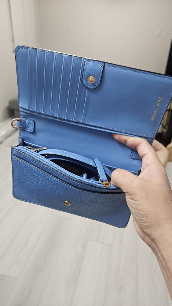 Michael Kors Light Blue Leather Crossbody Wallet - photo 3
