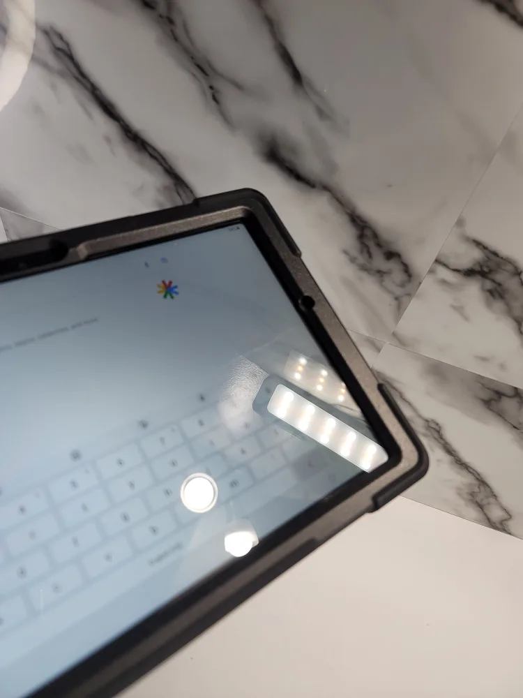 Samsung Galaxy Tab A8 Tablet with Case image indicator(3)