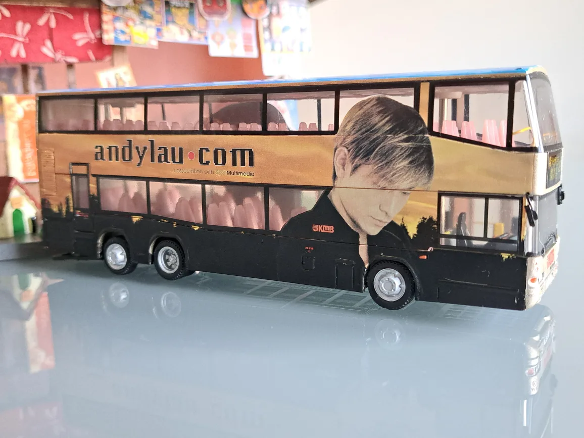 HONG KONG 1/76 KMB  Neoplan Centroliner Bus Model image indicator(4)