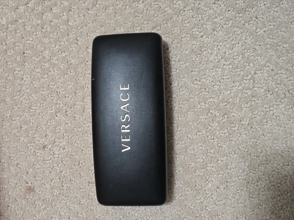 Tom Ford & Versace& Loree Rodkin Eyewear Cases image indicator(2)