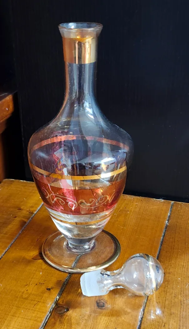 Vintage Glass Decanter with Gold Accents image indicator(2)