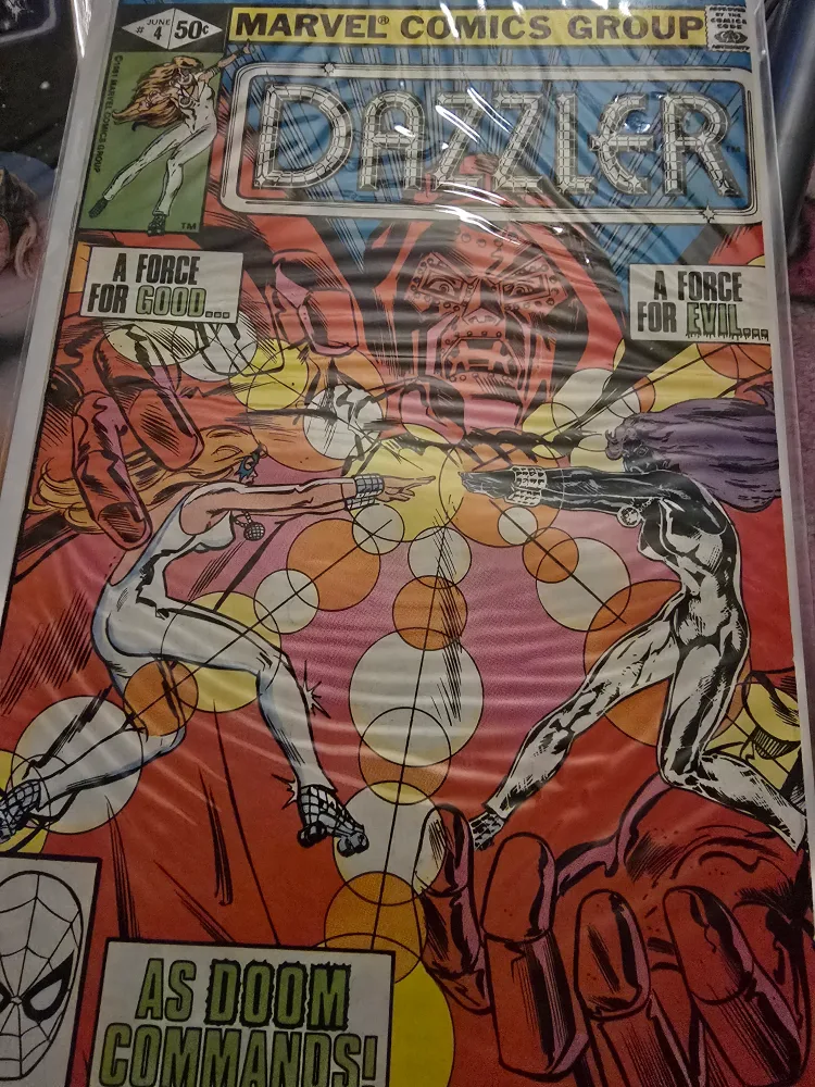Marvel Comics Dazzler #1 and #4 image indicator(2)