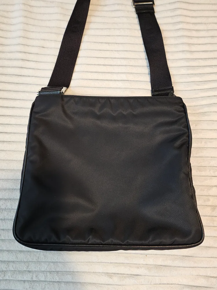 Authentic Prada Black Nylon Messenger Bag image indicator(2)
