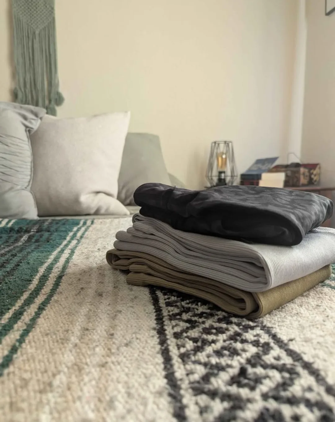 Lululemon Energy Bra & Ro Leggings Set image indicator(5)