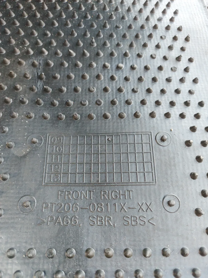 2009 Toyota Sienna Front Floor Mats - Pair image indicator(6)