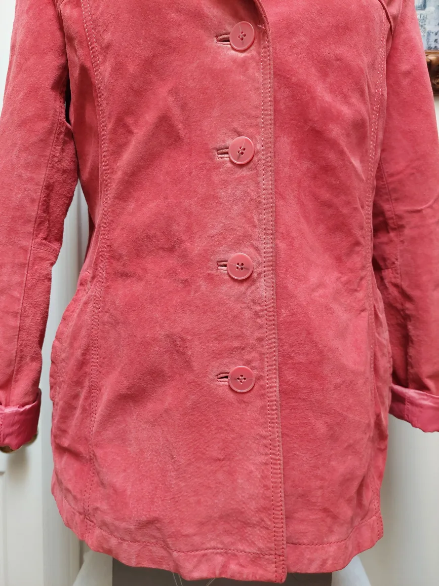 Danier Women's Coral Suede Jacket, Size M/M image indicator(3)