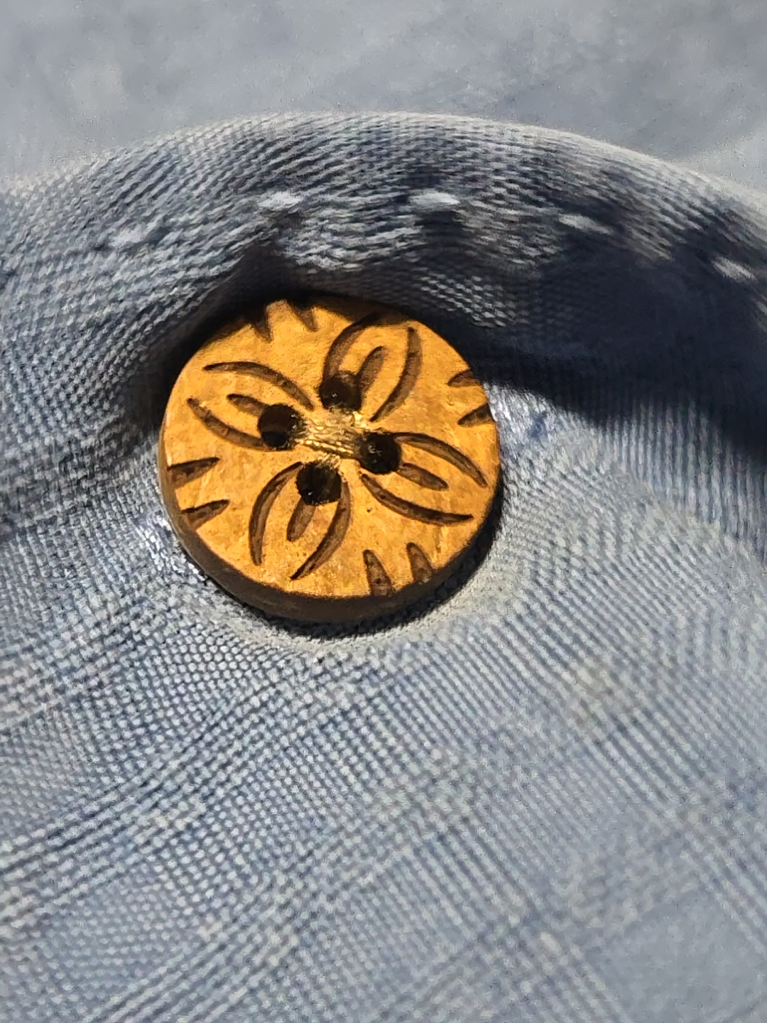 Tommy Bahama Men's XL Silk Button-Down Shirt - photo 3