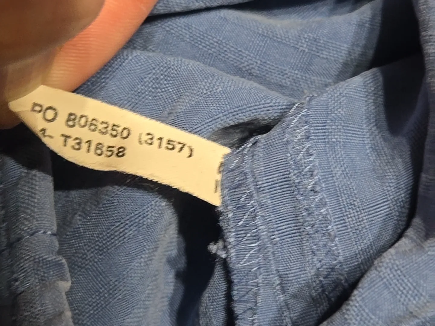 Tommy Bahama Men's XL Silk Button-Down Shirt image indicator(5)