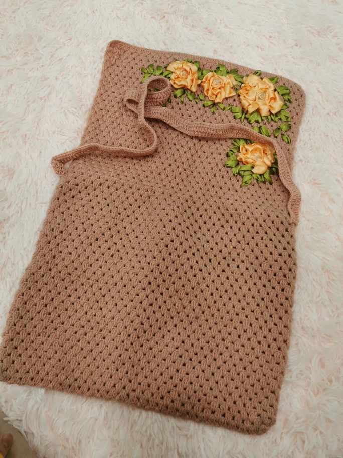 Handmade Crochet Shoulder Bag with Ribbon Embroidery - photo 5