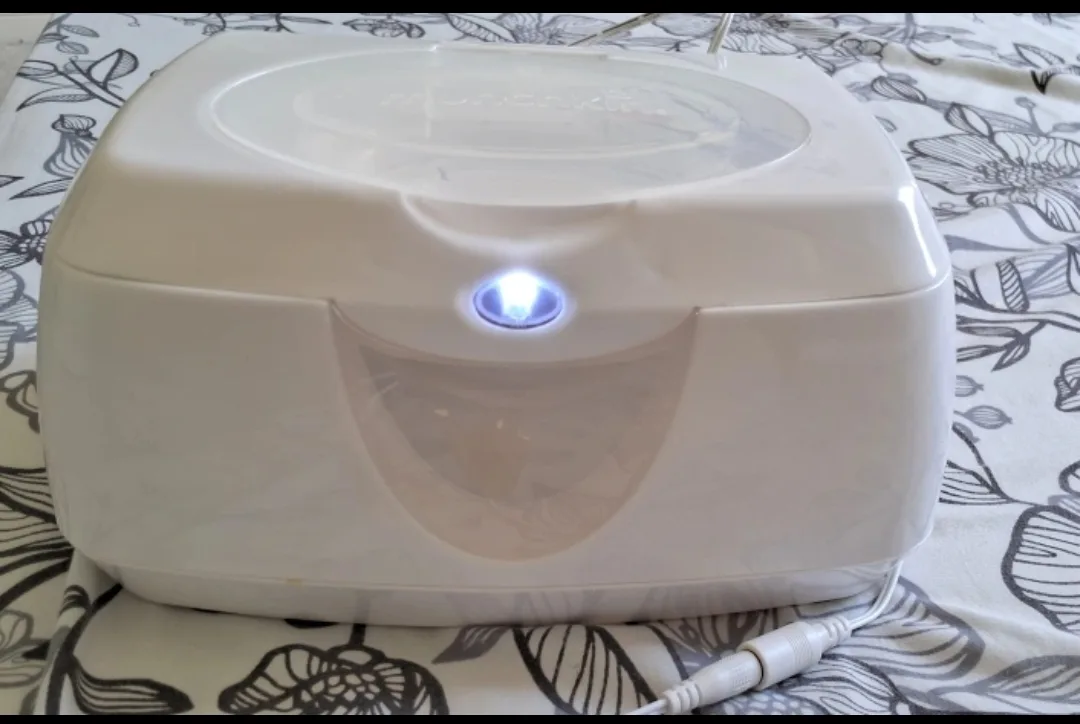 Munchkin Warm Glow Wipe Warmer image indicator(2)