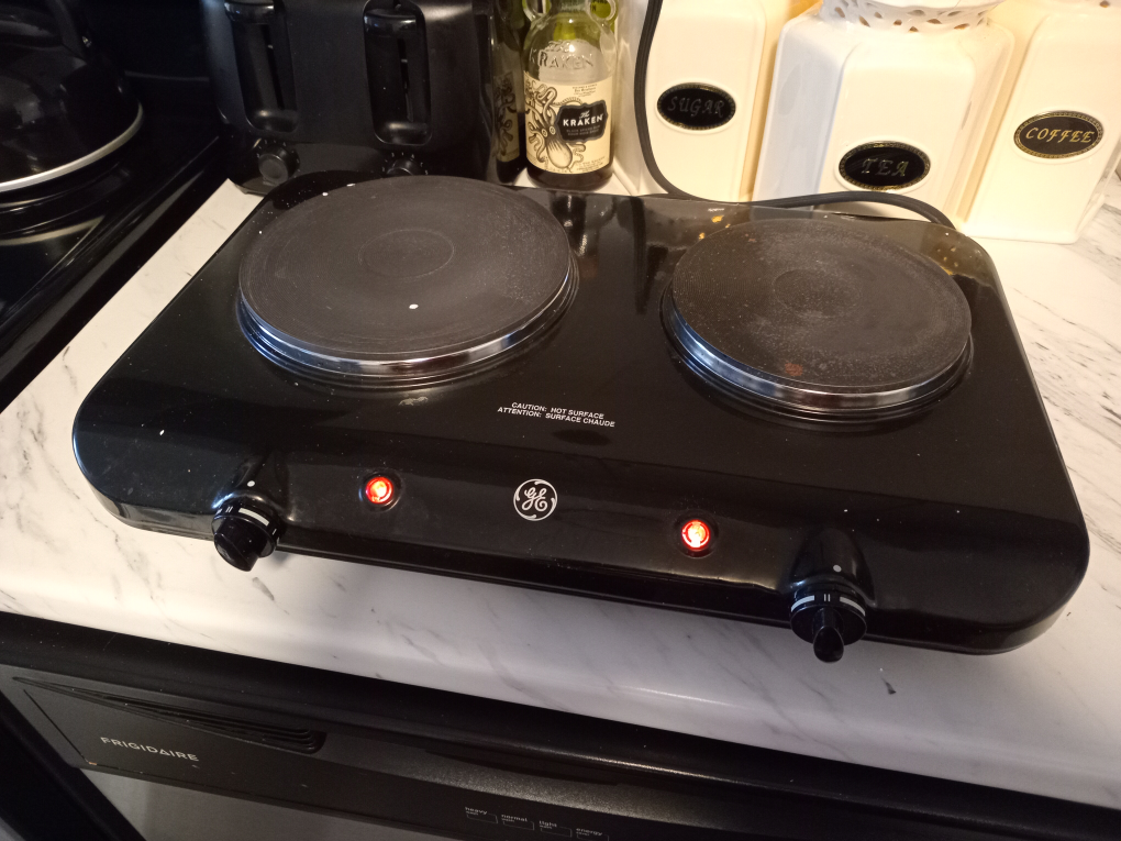GE 2-Burner Electric Hot Plate - photo 4