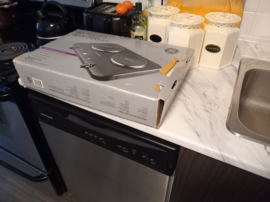 GE 2-Burner Electric Hot Plate - photo 5