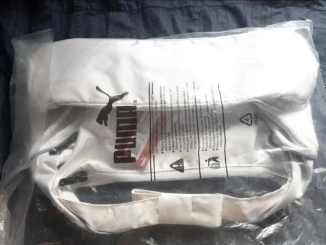 NEW PUMA gym duffle fitness bag image indicator(4)