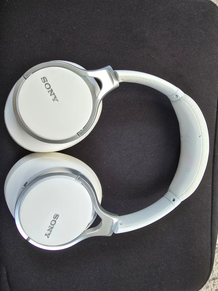 Sony MDR-ZX310 Headphones image indicator(3)