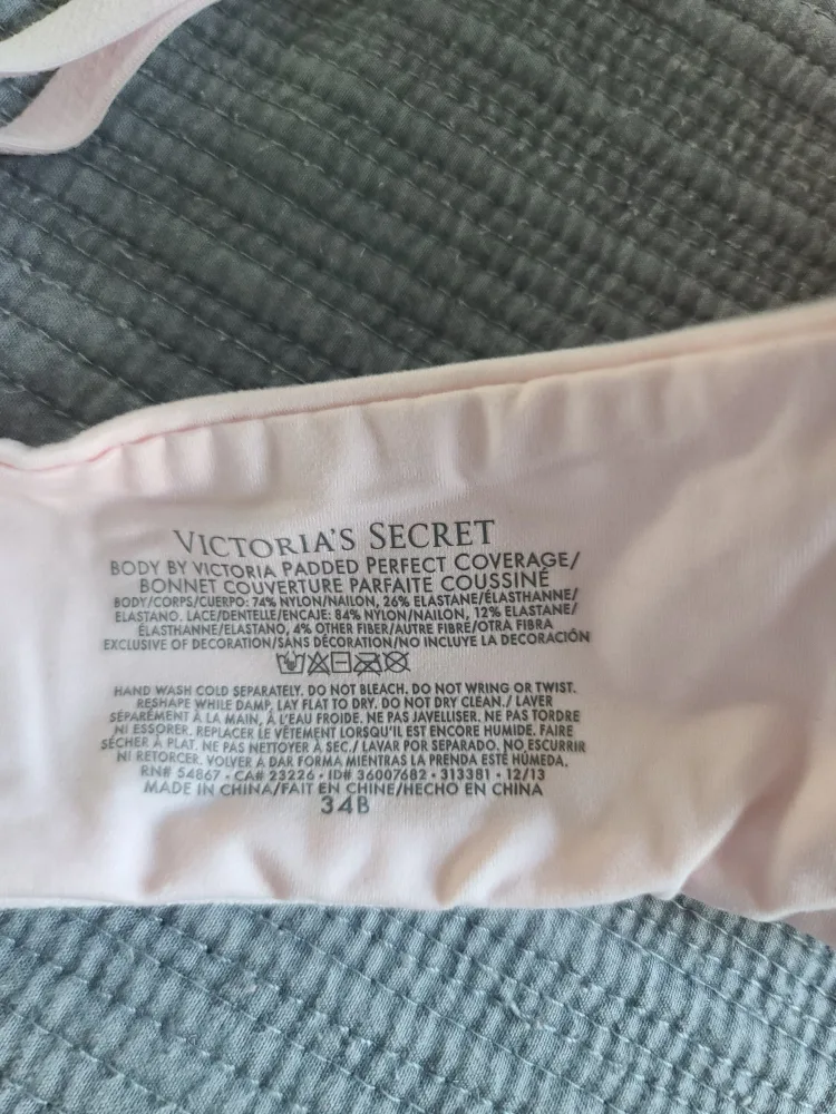 Victoria's Secret Pink Padded Bra 34B image indicator(2)