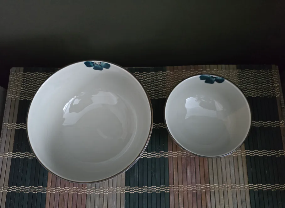 Set of Two Ceramic Bowls with Floral Design image indicator(5)