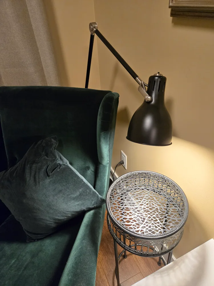 Ornate Black Metal Accent Table image indicator(3)