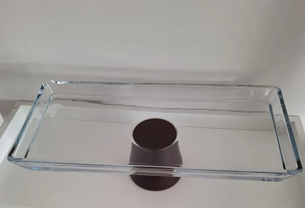 Beautiful  Glass Display Stand image indicator(2)