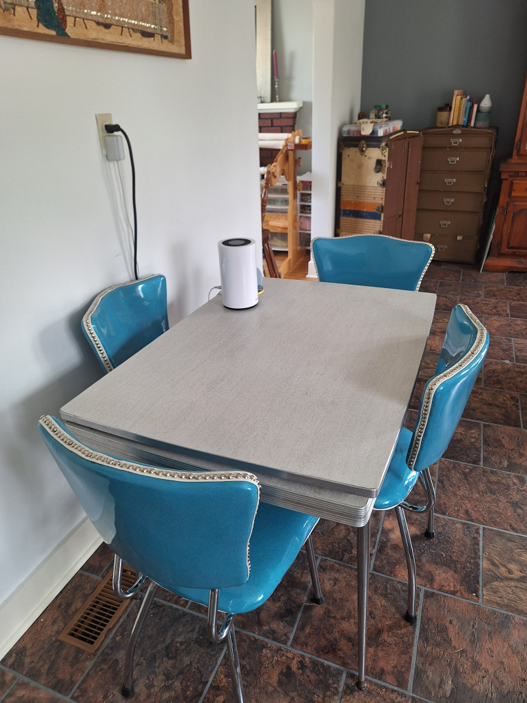 Vintage Teal Retro Kitchen Table and Four Chairs