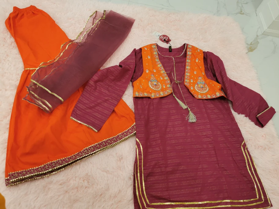 Girls' Orange and Maroon Embroidered Three-Piece Suit - photo 3