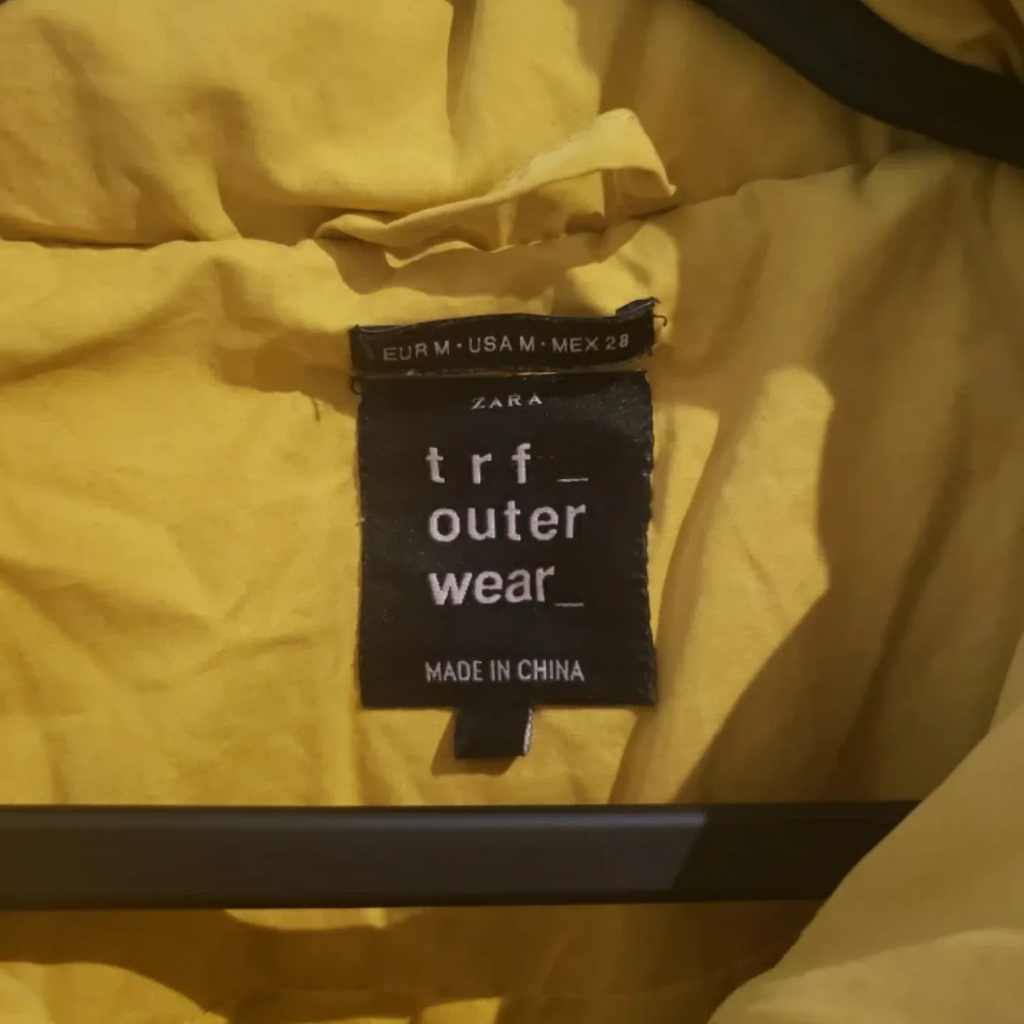 Zara Yellow Puffer Jacket image indicator(5)