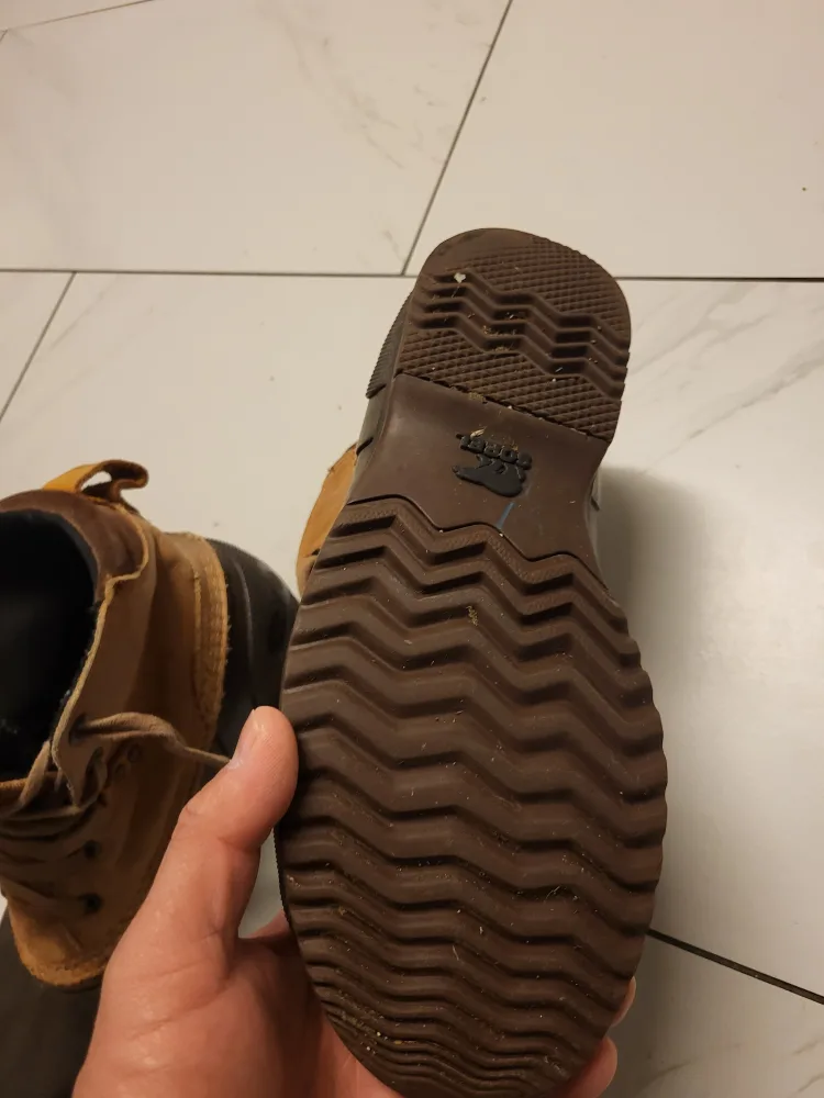 Men's Sorel Boots Size 9.5 image indicator(3)