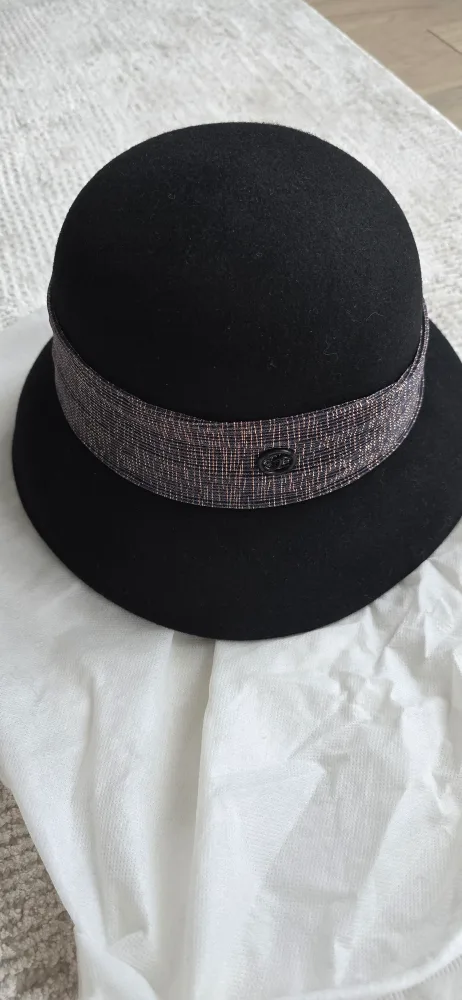 New hat wool thumbnail