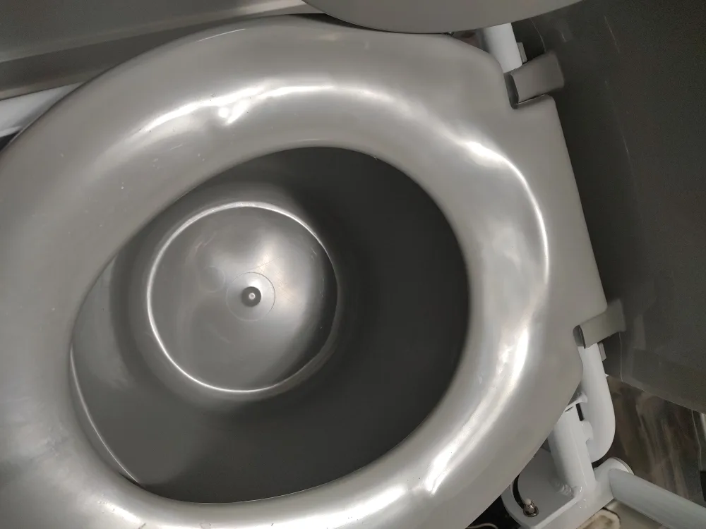 Guardian Elevated Toilet Seat with Wheels image indicator(3)