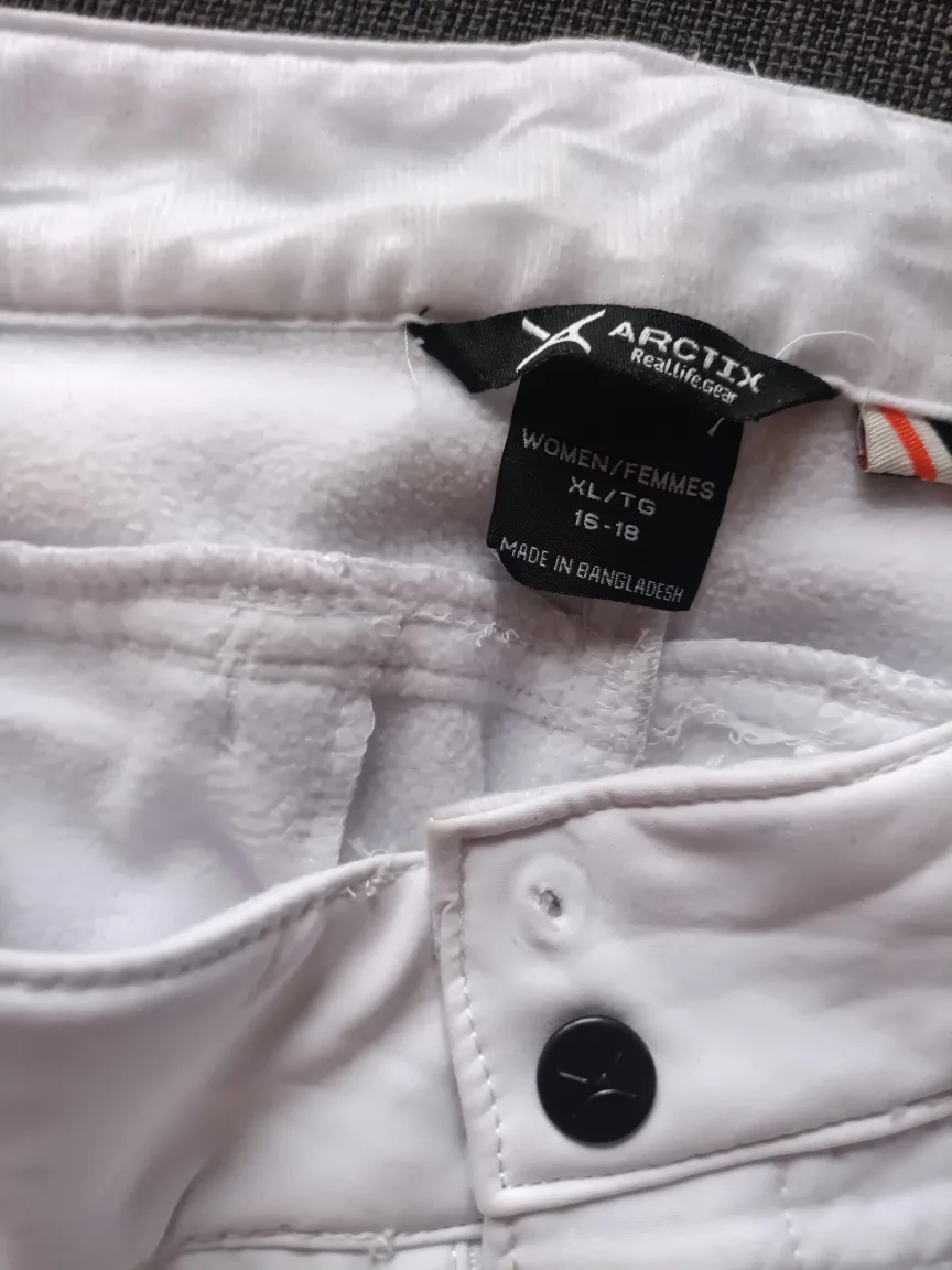 Arctix Women's Insulated Snow Pants - Size XL image indicator(3)