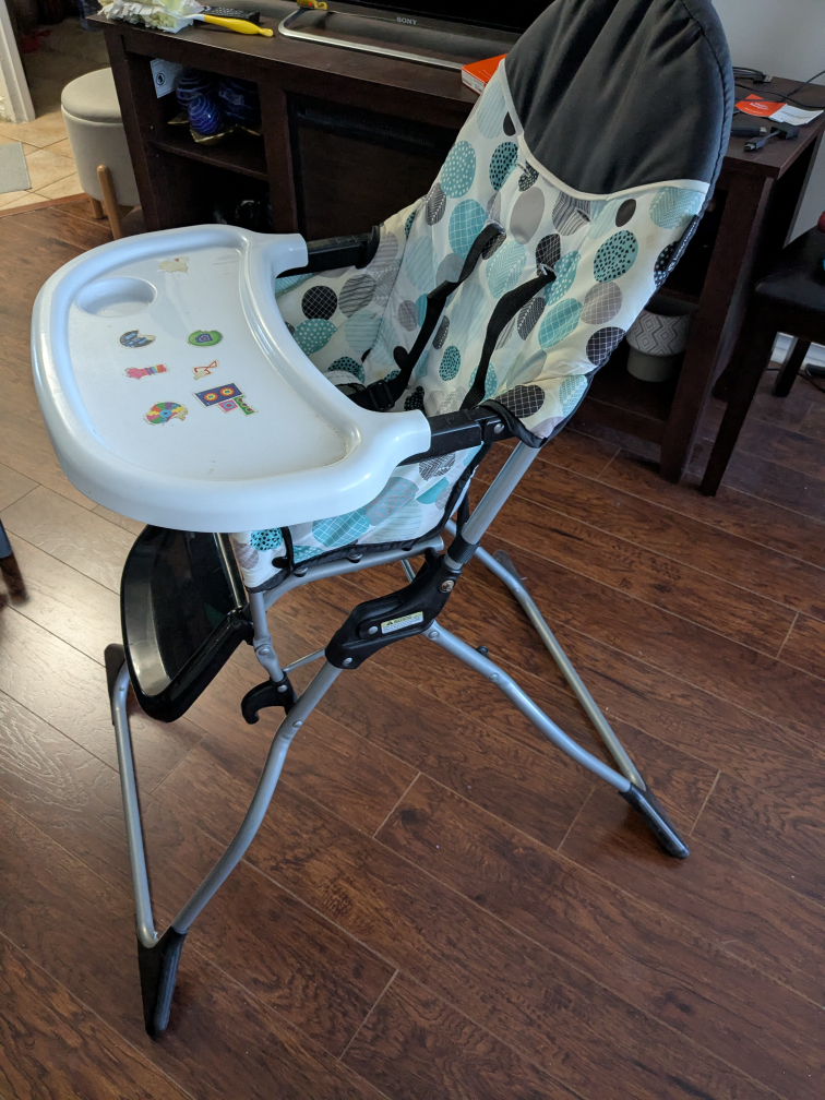 Baby Trend High Chair - Teal and Grey Polka Dot