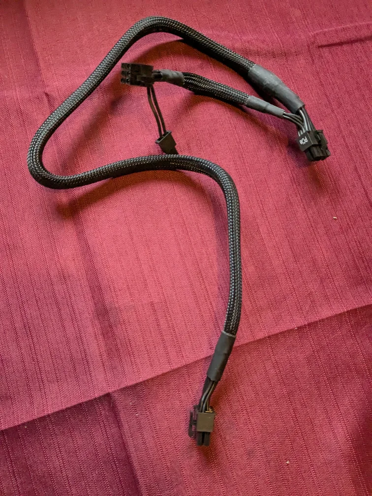 Official Corsair PCIE / Graphics Card GPU Cable image indicator(2)