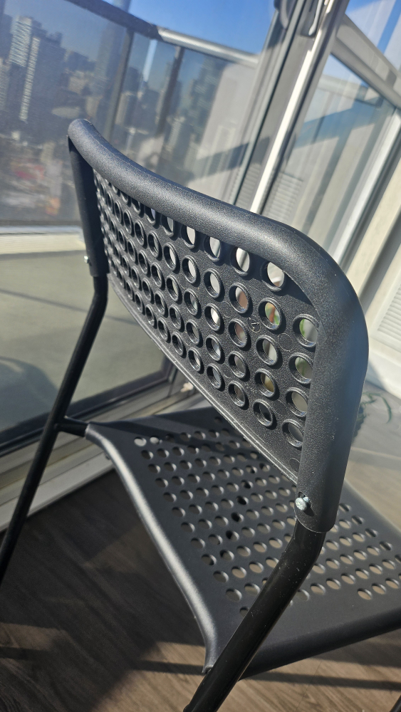 4 plastic chair - photo 4