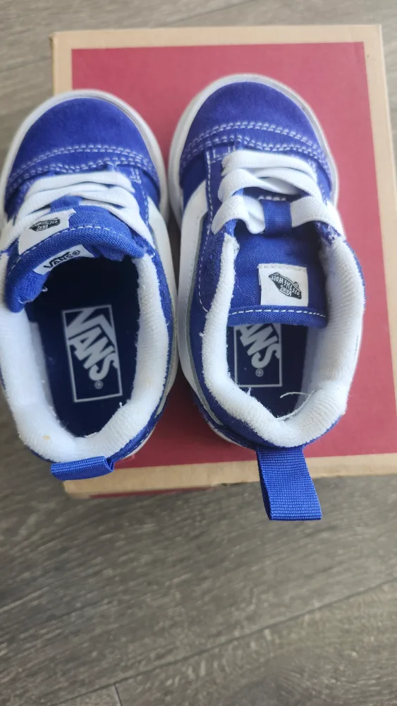 Vans Kid's Size 6 Blue Old Skool Sneakers image indicator(4)