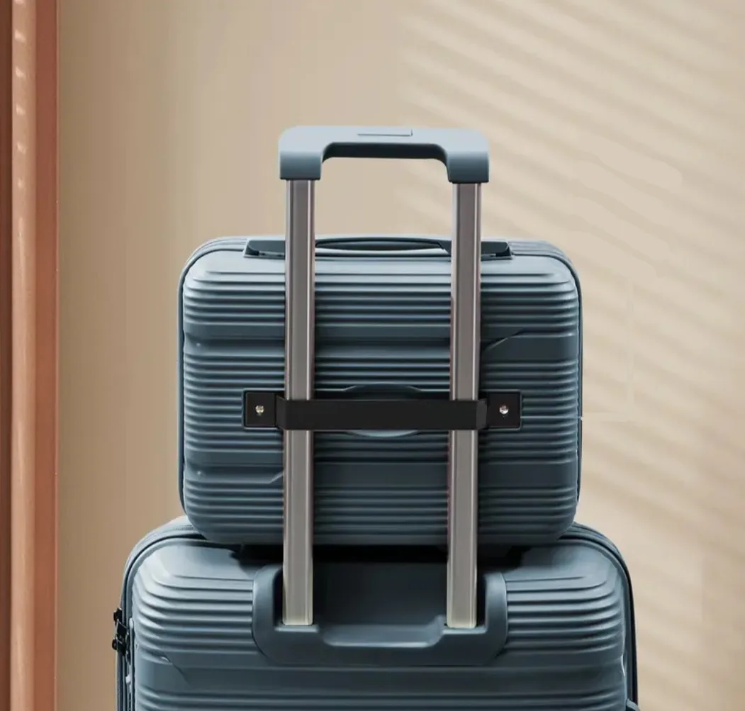 Small Carry-on Suitcase- Blue image indicator(4)