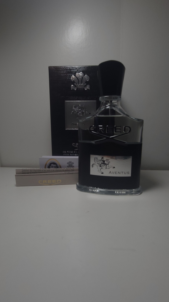 Creed Aventus Perfume
