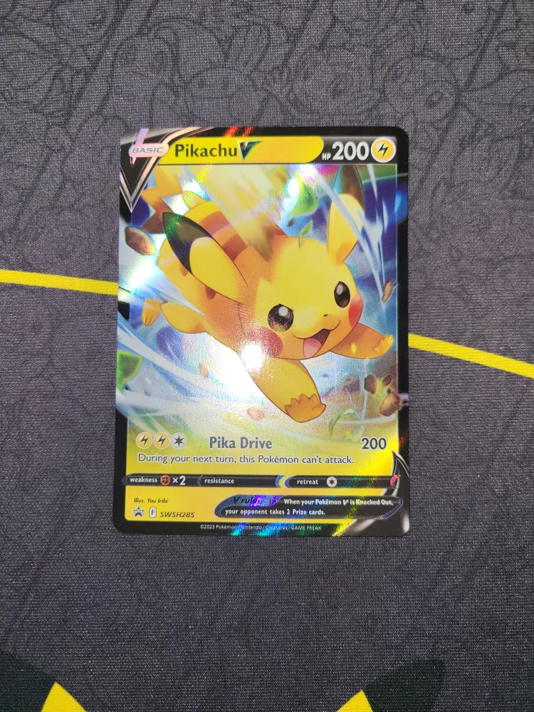x4 Pokemon TCG Pikachu Lot image indicator(6)