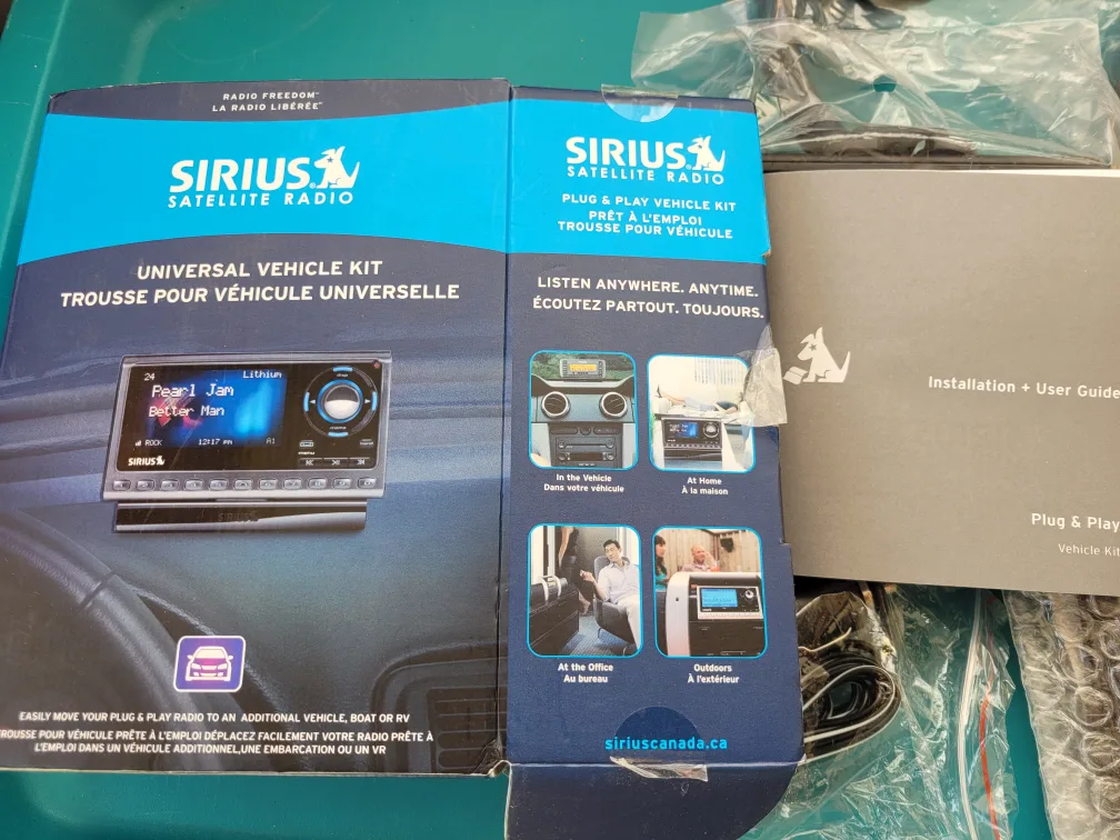 SiriusXM Universal Vehicle Satellite Radio Kit image indicator(4)