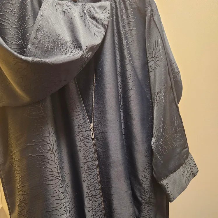 Navy Blue Embroidered Cardigan image indicator(5)