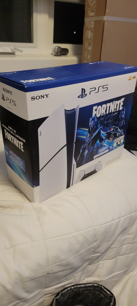 New fortnite Ps5 slim disc edition 1TB