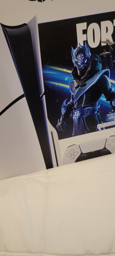 New fortnite Ps5 slim disc edition 1TB - photo 2