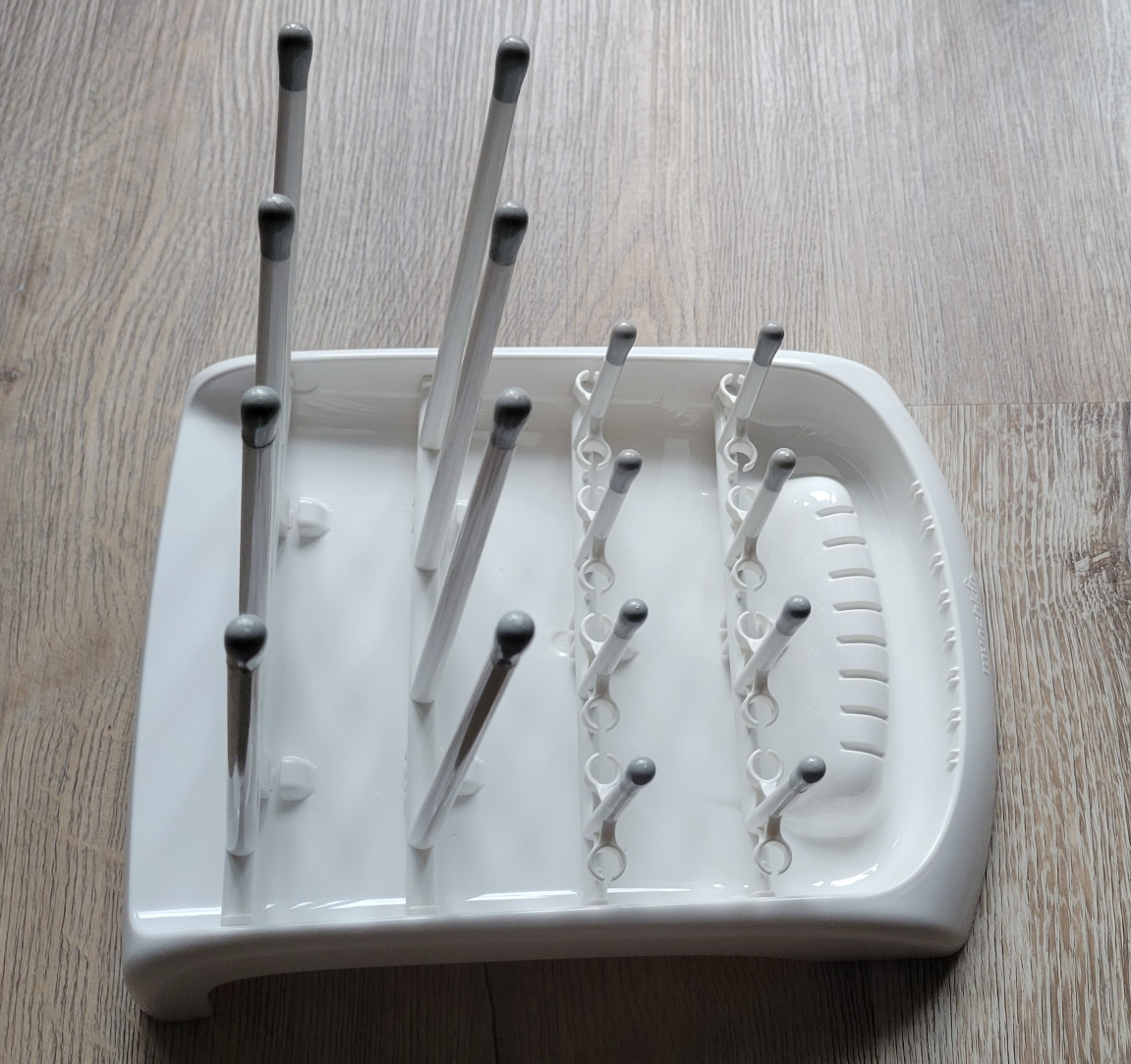 Munchkin Bottle and Nipple Drying Rack
