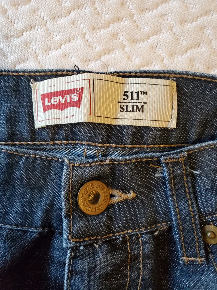 Bundle of 8 Boys' Jeans - Sizes Vary image indicator(3)