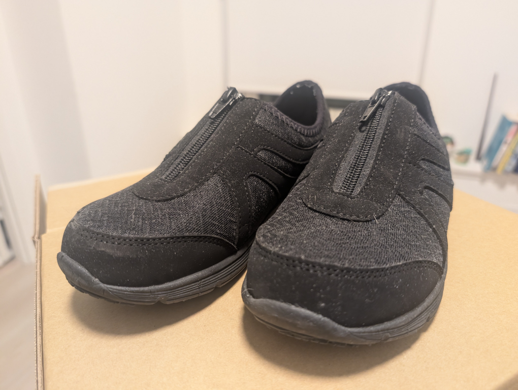 Tredsafe Women's Slip-On Work Shoes size 6